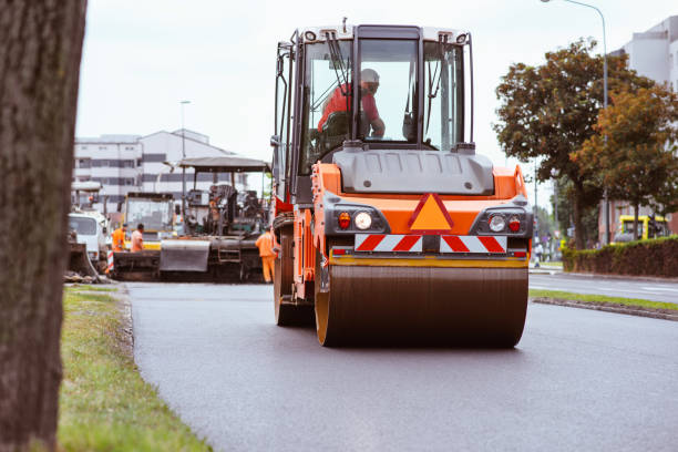 Why Choose Us For All Your Driveway Paving Needs in East Lansdowne, PA?